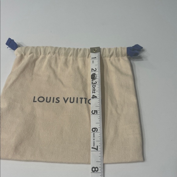 Louis Vuitton Beige Drawstring Dust Pouch Blue Accents - Picture 6 of 6